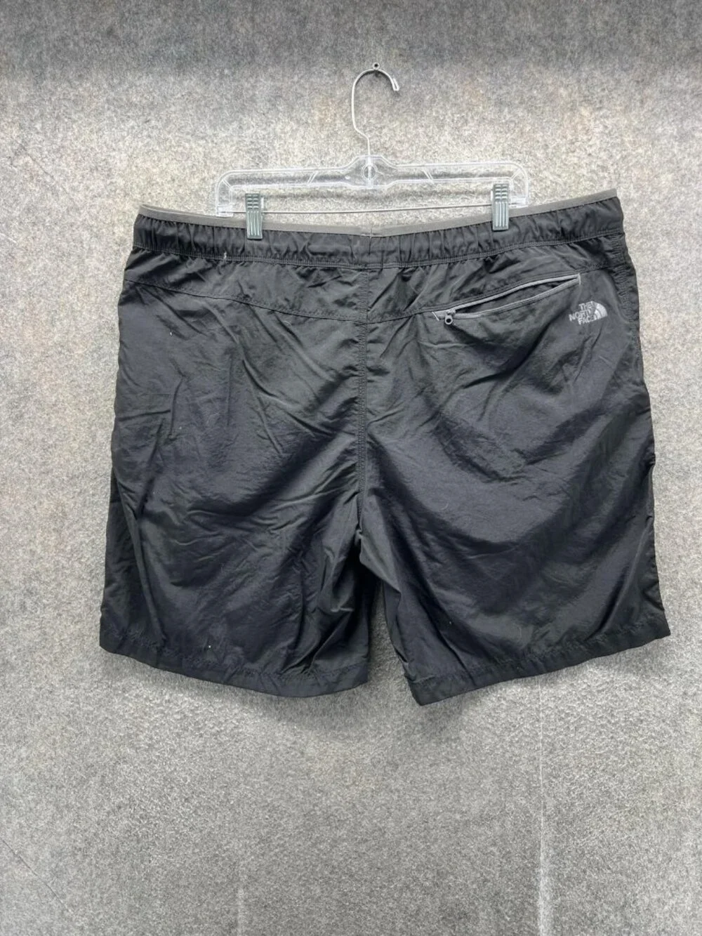 The North Face Swim Trunks Mens 2XL Black Solid Mesh Lined Quick Dry Shorts